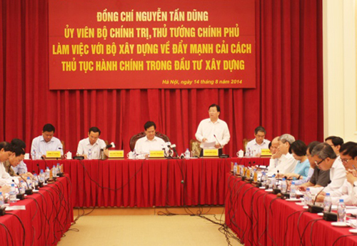 Необходимо сократить на треть время выполнения административных формальностей в сфере строительства